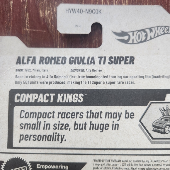 Hot Wheels Red Alfa Romeo Giulia 1600 Super Toy Car NEW for 2025 - Picture 2 of 5
